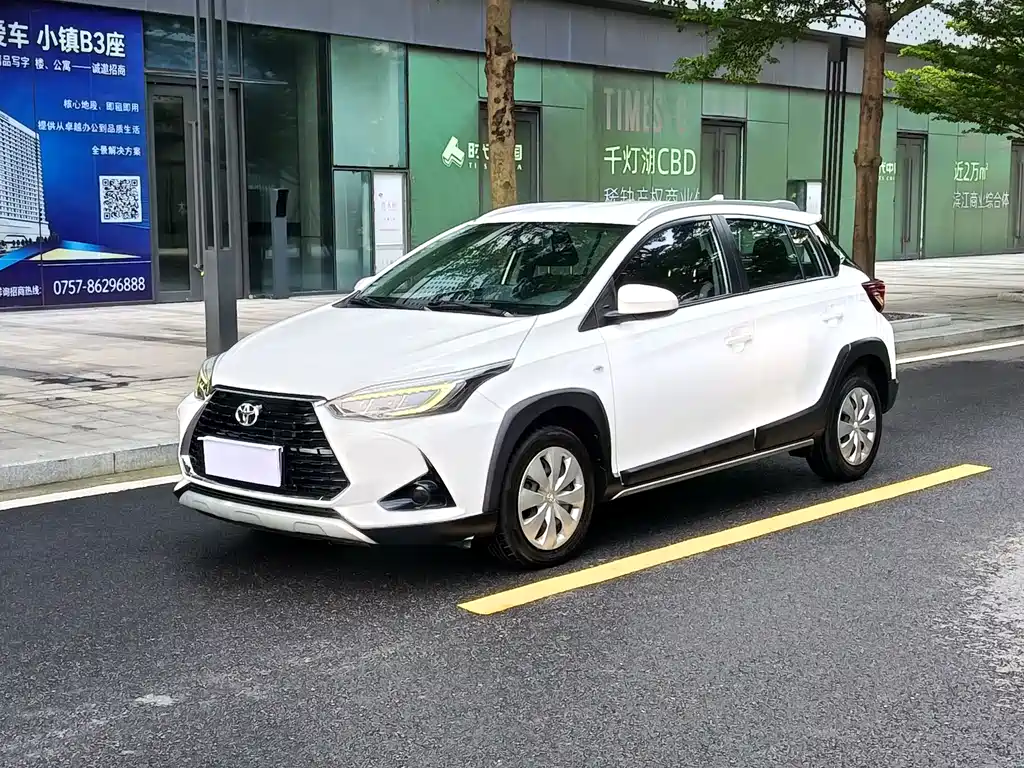 Toyota Yaris L 2020