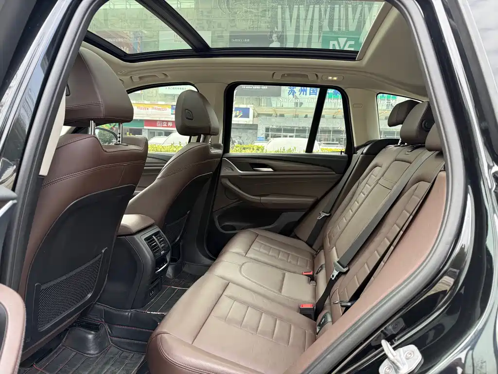 BMW X3 2020 — фото 10