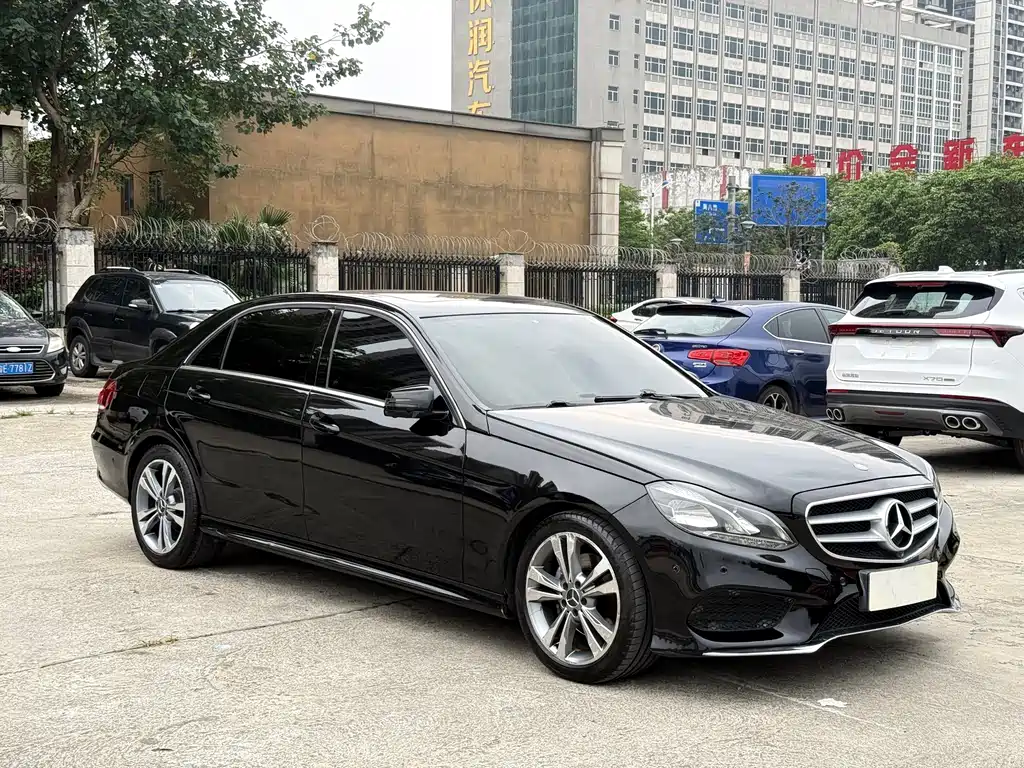 Mercedes-Benz E-Class 2015 — фото 3