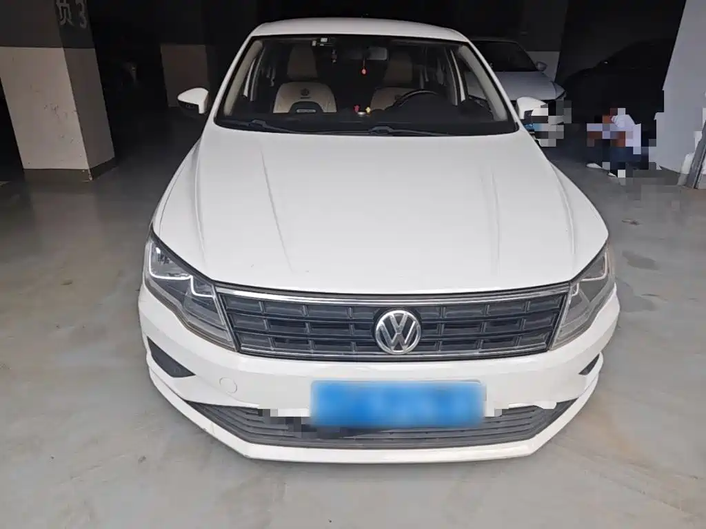 Volkswagen Jetta 2017 — фото 3