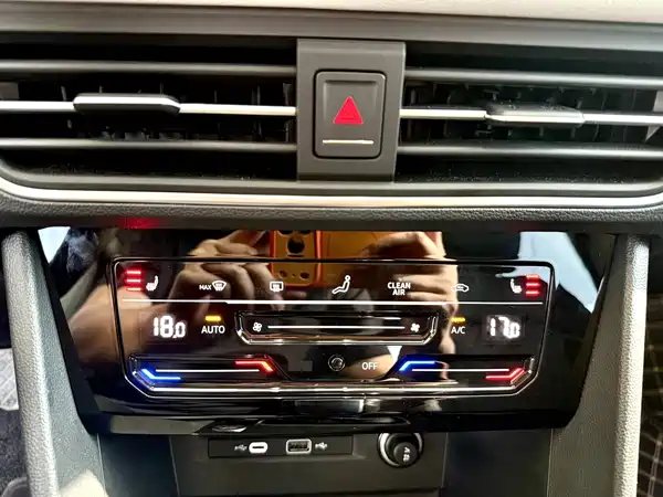 Volkswagen Tiguan L 2023