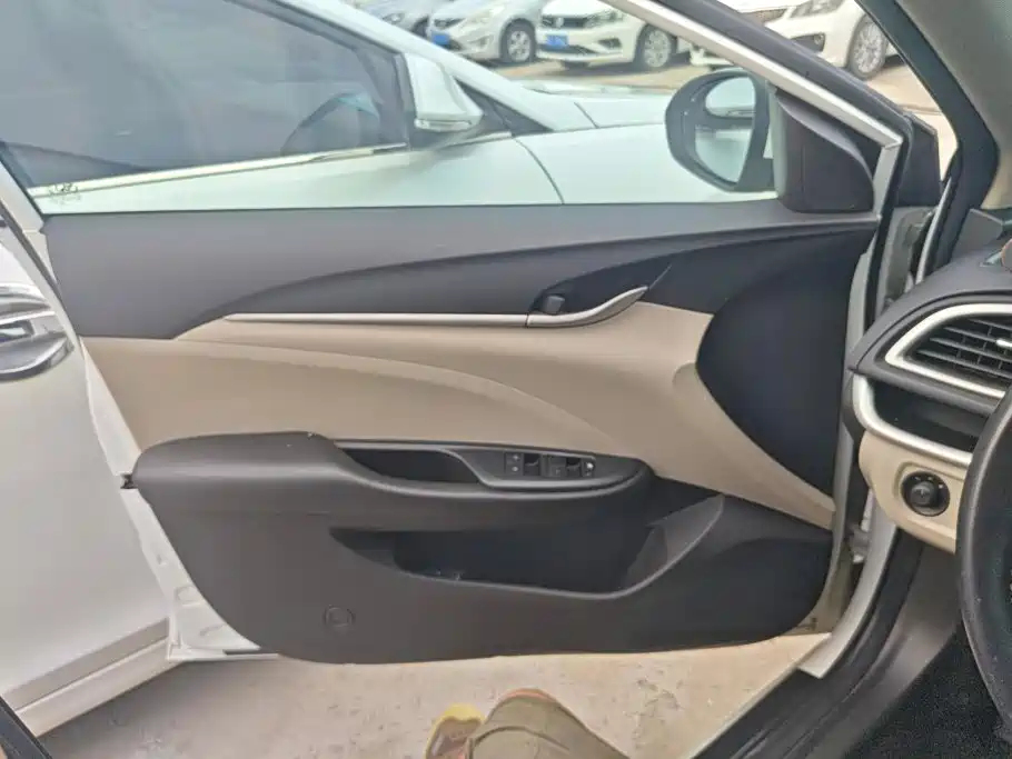 Buick Excelle 2019