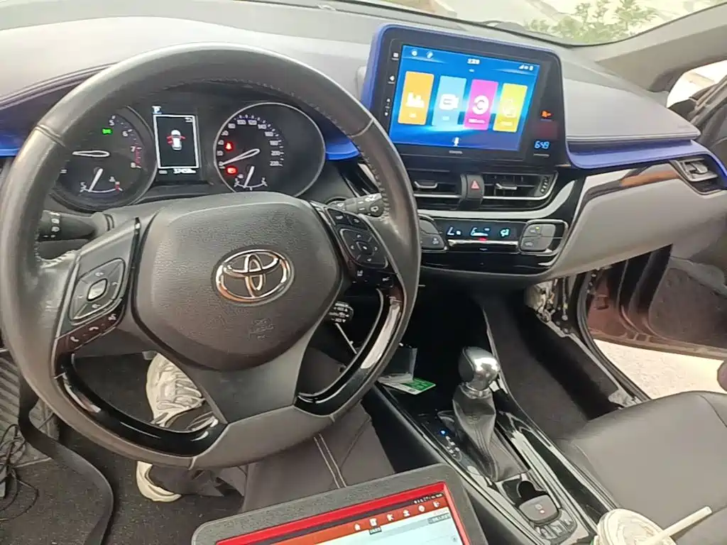 Toyota IZOA 2019 — фото 10