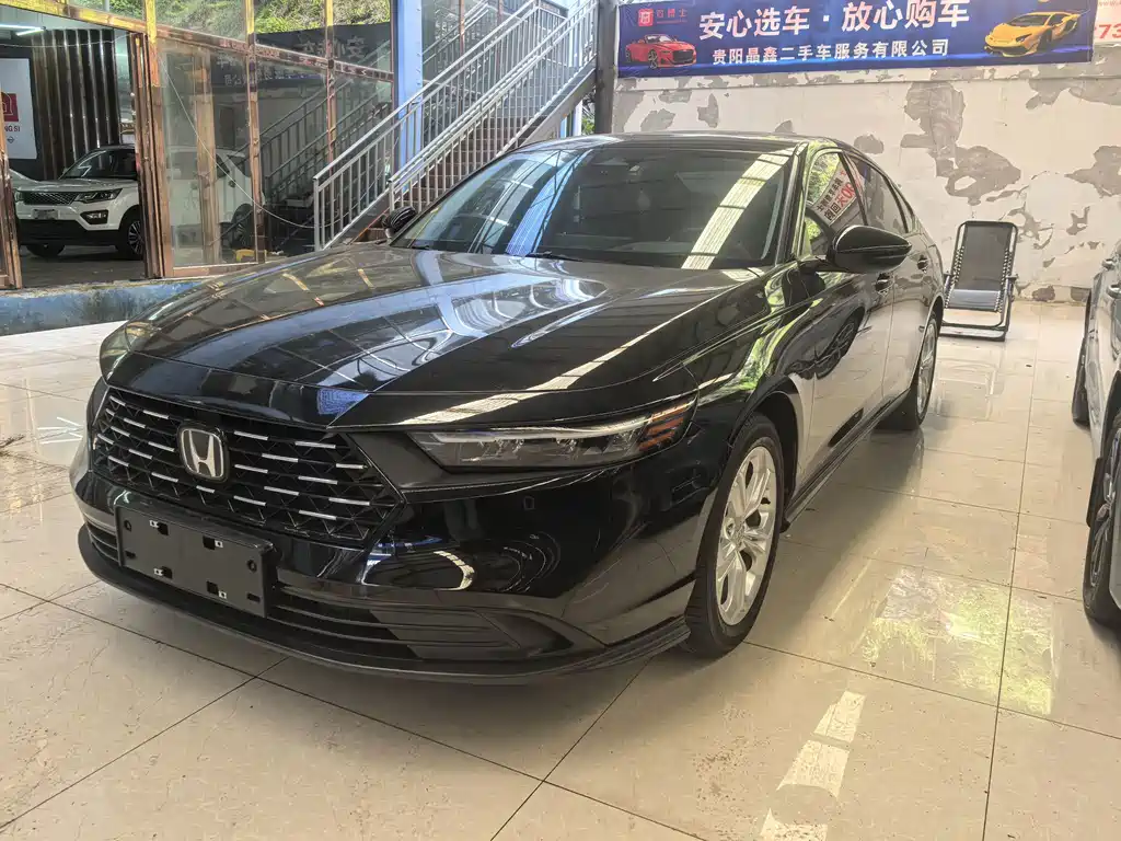 Honda Accord 2023 — фото 1