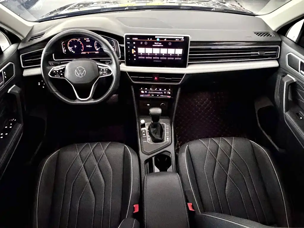 Volkswagen Tiguan L 2023
