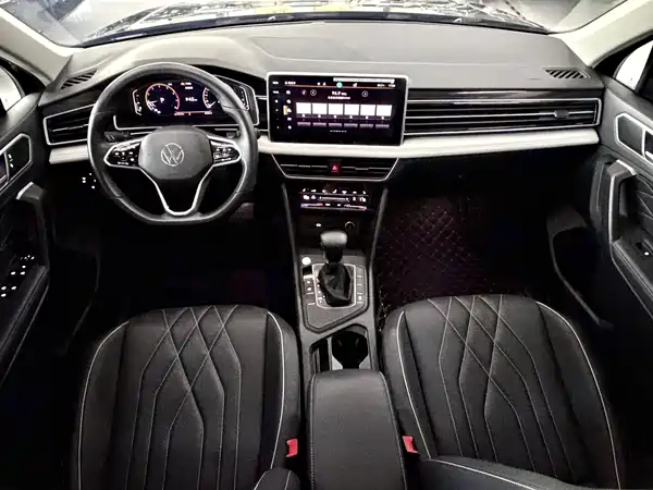 Volkswagen Tiguan L 2023