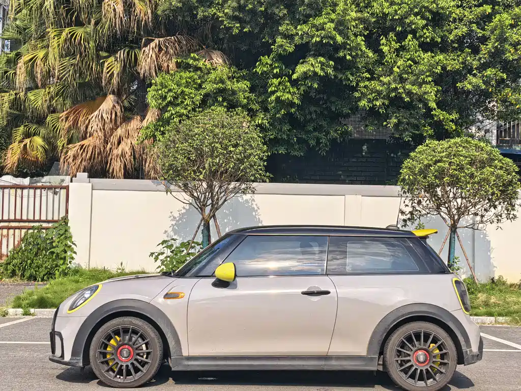 MINI MINI 2015