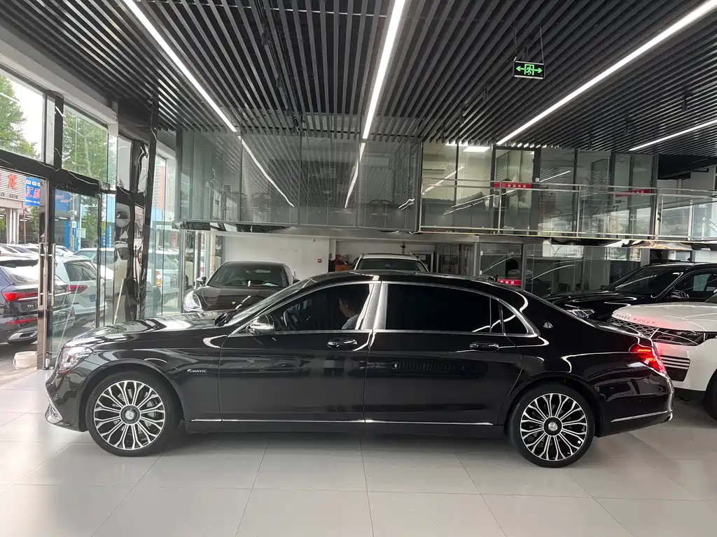 Mercedes-Benz Maybach S-Class 2020 — фото 4