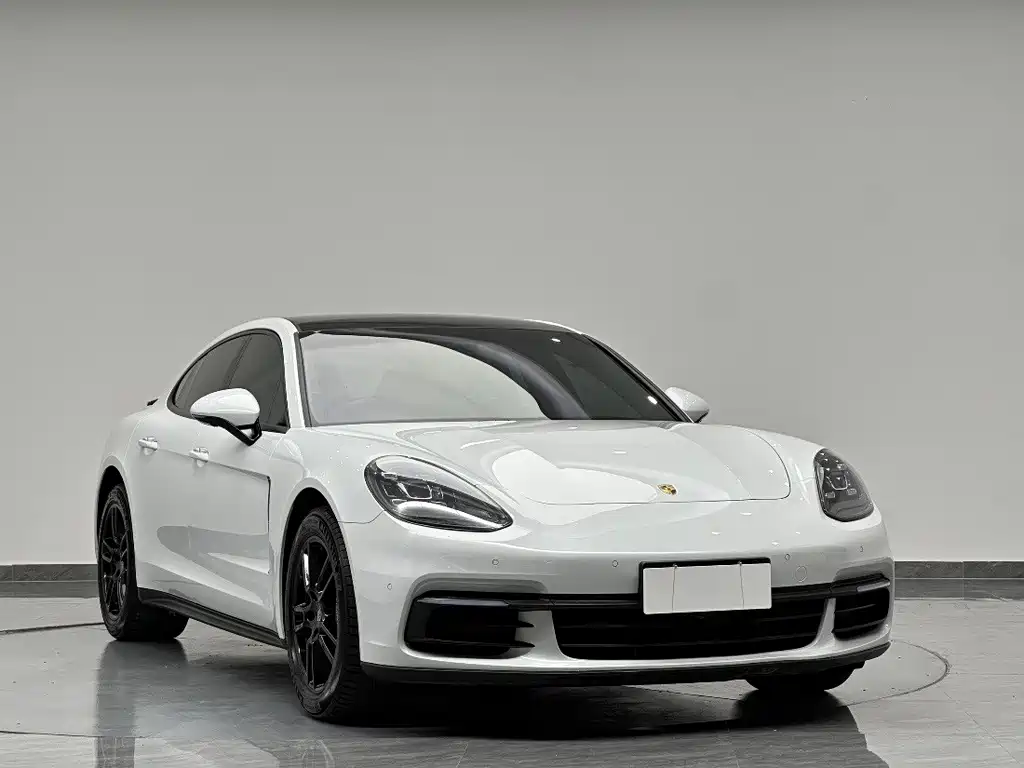 Porsche Panamera 2019 — фото 3