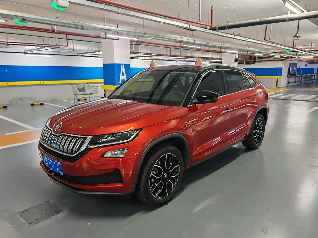 Skoda Kodiaq GT 2021 — фото 1
