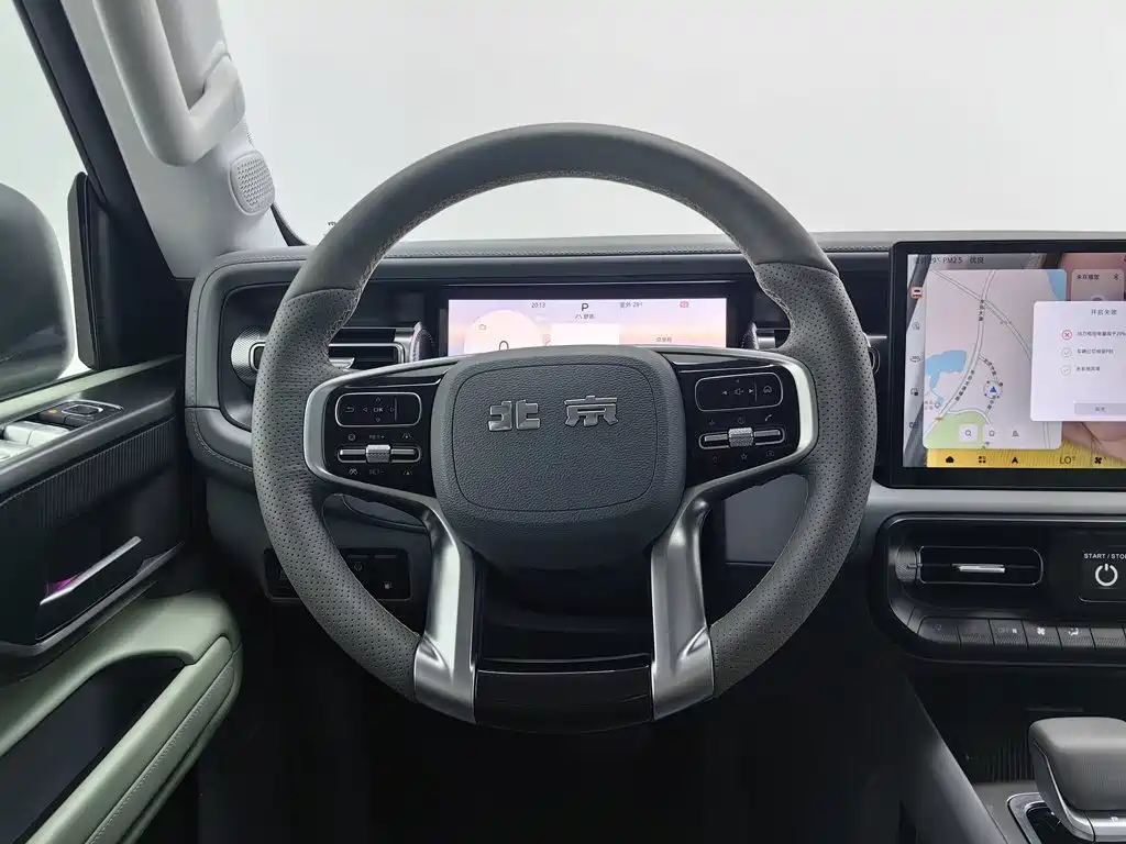 BAIC BJ40 Extended Range 2025 — фото 11