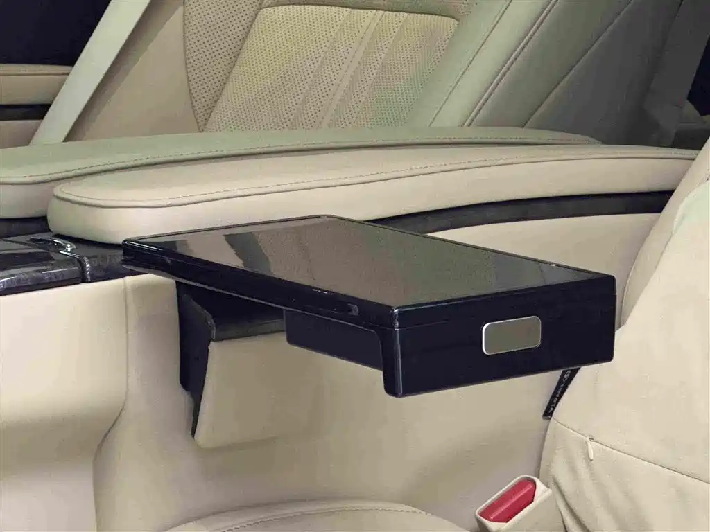 Toyota Alphard 2021 — фото 15