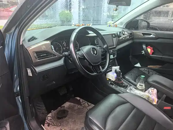 Volkswagen Tharu 2021