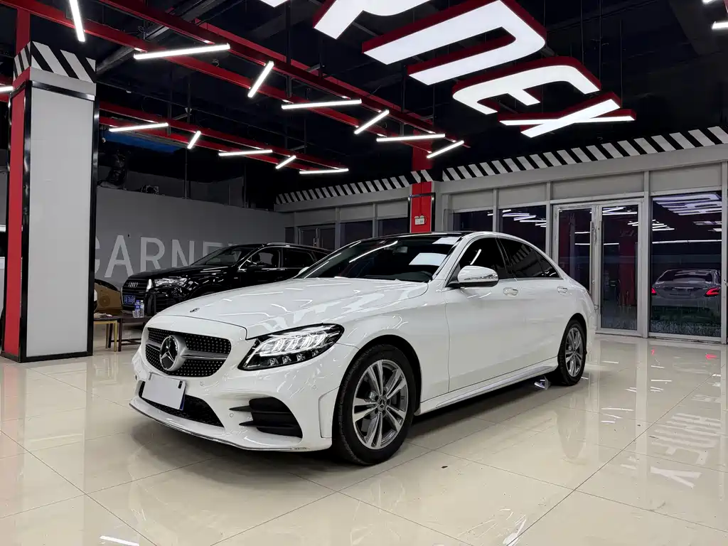 Mercedes-Benz C-Class 2020 — фото 1