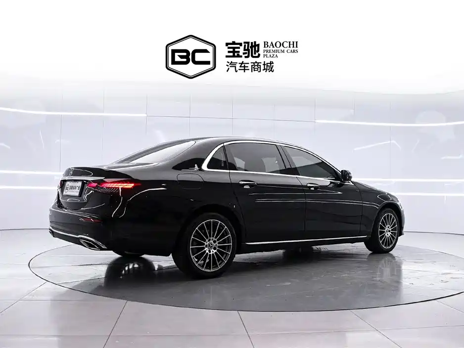 Mercedes-Benz E-Class 2022