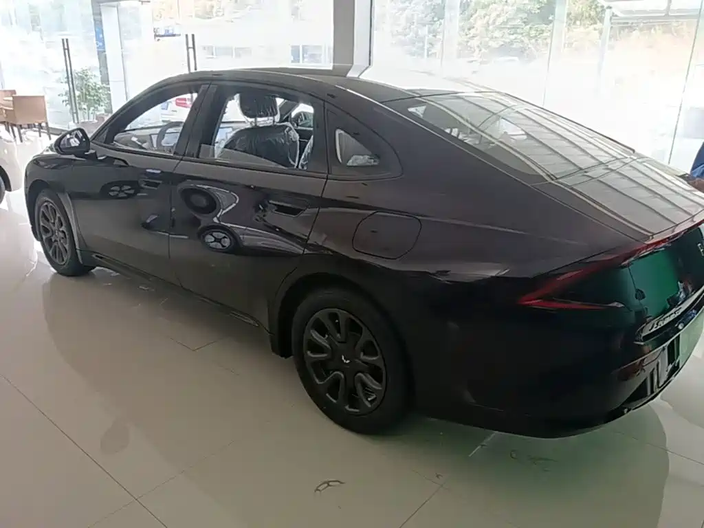 Wuling Starlight 2025