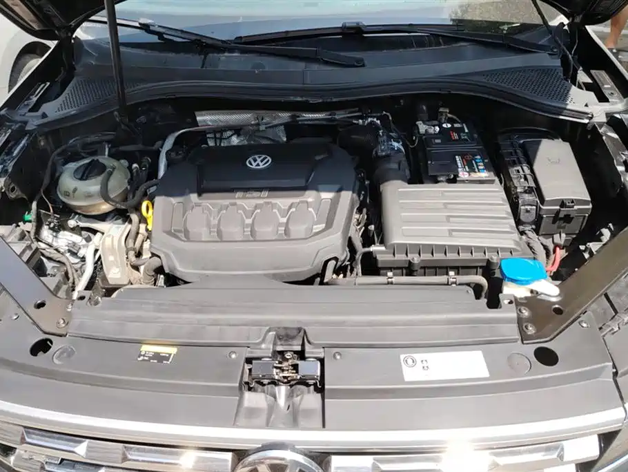 Volkswagen Tiguan L PHEV 2019 — фото 10