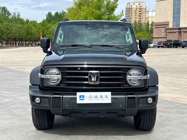 Tank 300 2022