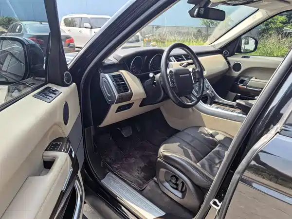 Land Rover Range Rover Sport 2016