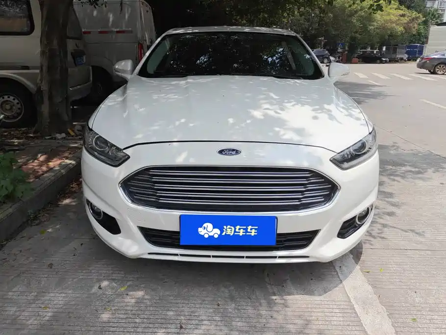 Ford Mondeo 2015 — фото 2
