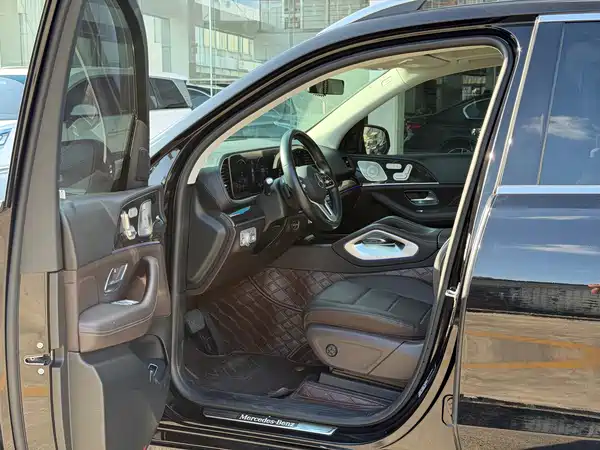 Mercedes-Benz GLE 2021