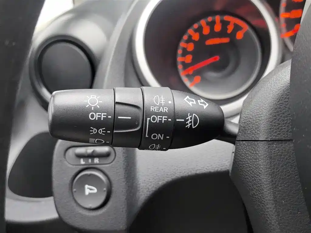 Honda Fit 2012 — фото 21