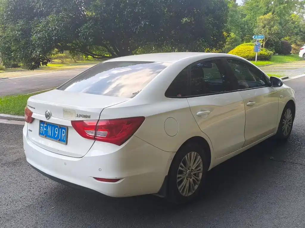 Buick Excelle 2016