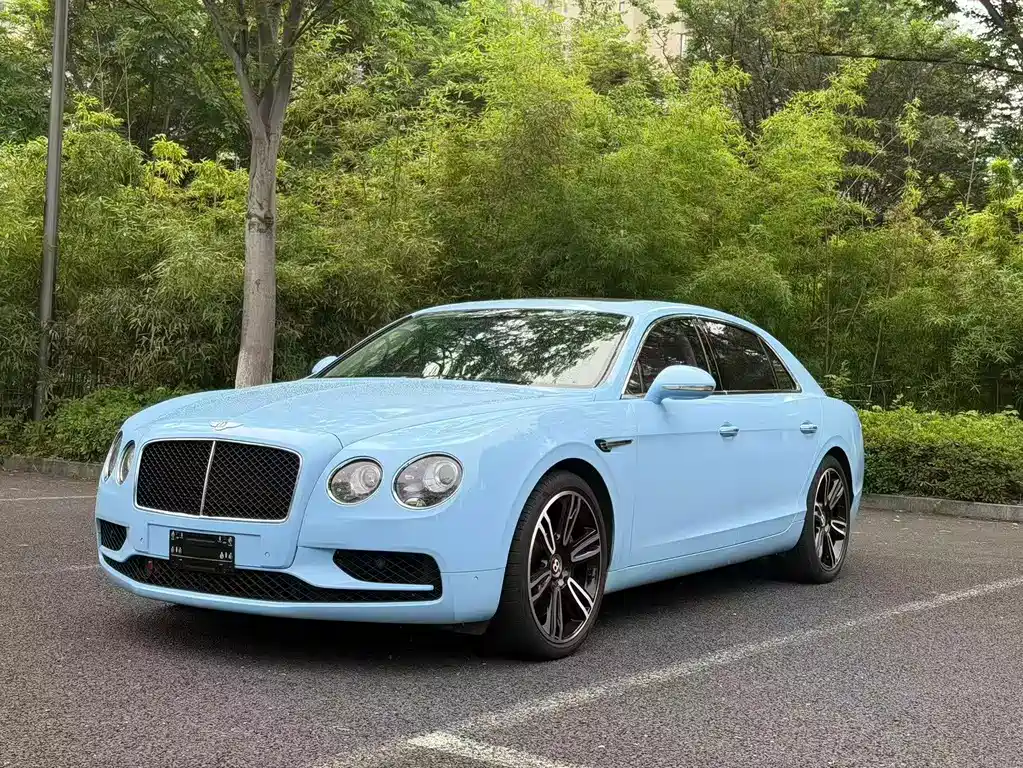 Bentley Flying Spur 2020 — фото 1
