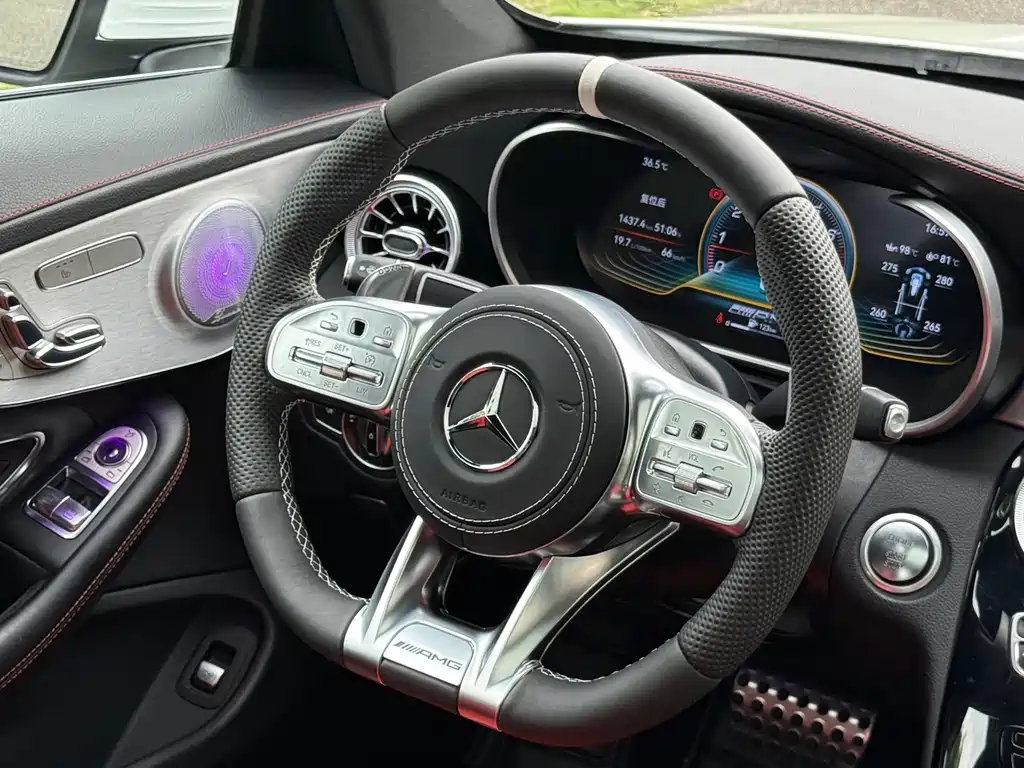 Mercedes-Benz C-Class AMG 2017 — фото 16