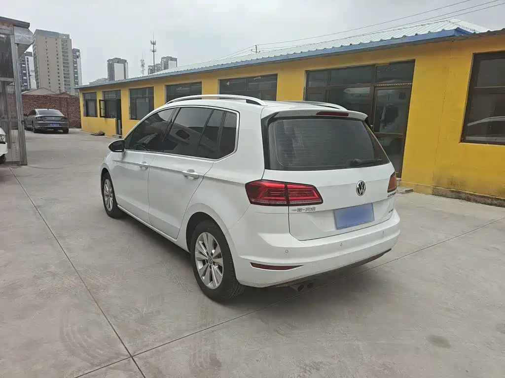 Volkswagen Golf Jialu 2019 — фото 9