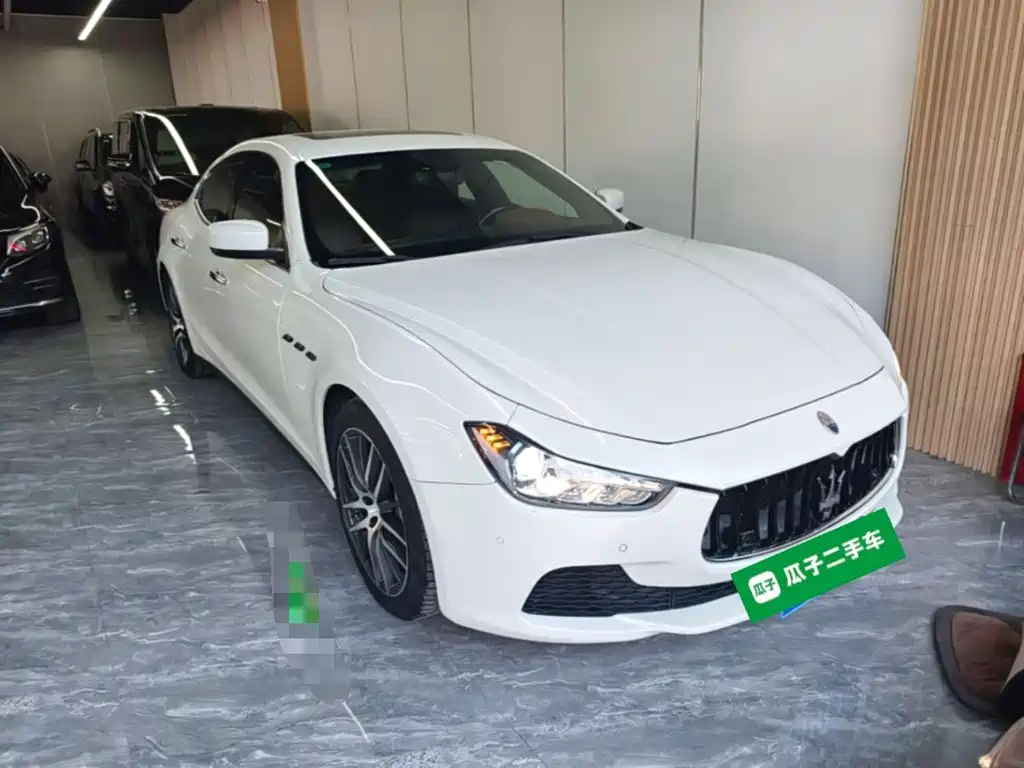 Maserati Ghibli 2014 — фото 4