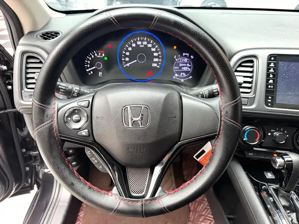 Honda Vezel 2022 — фото 9