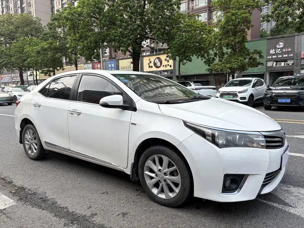 Toyota Corolla 2015