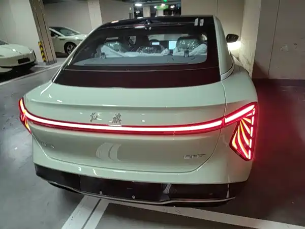 Hongqi EH7 2026