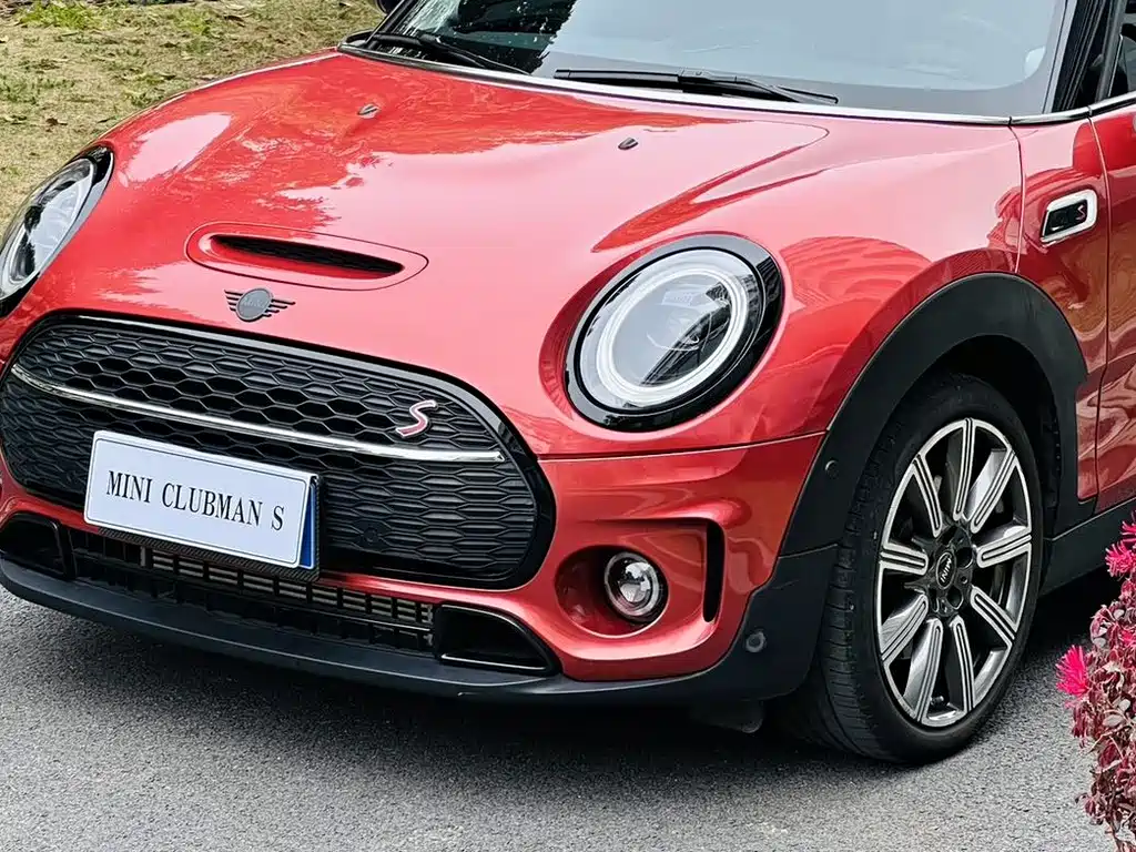 MINI Clubman 2022 — фото 7