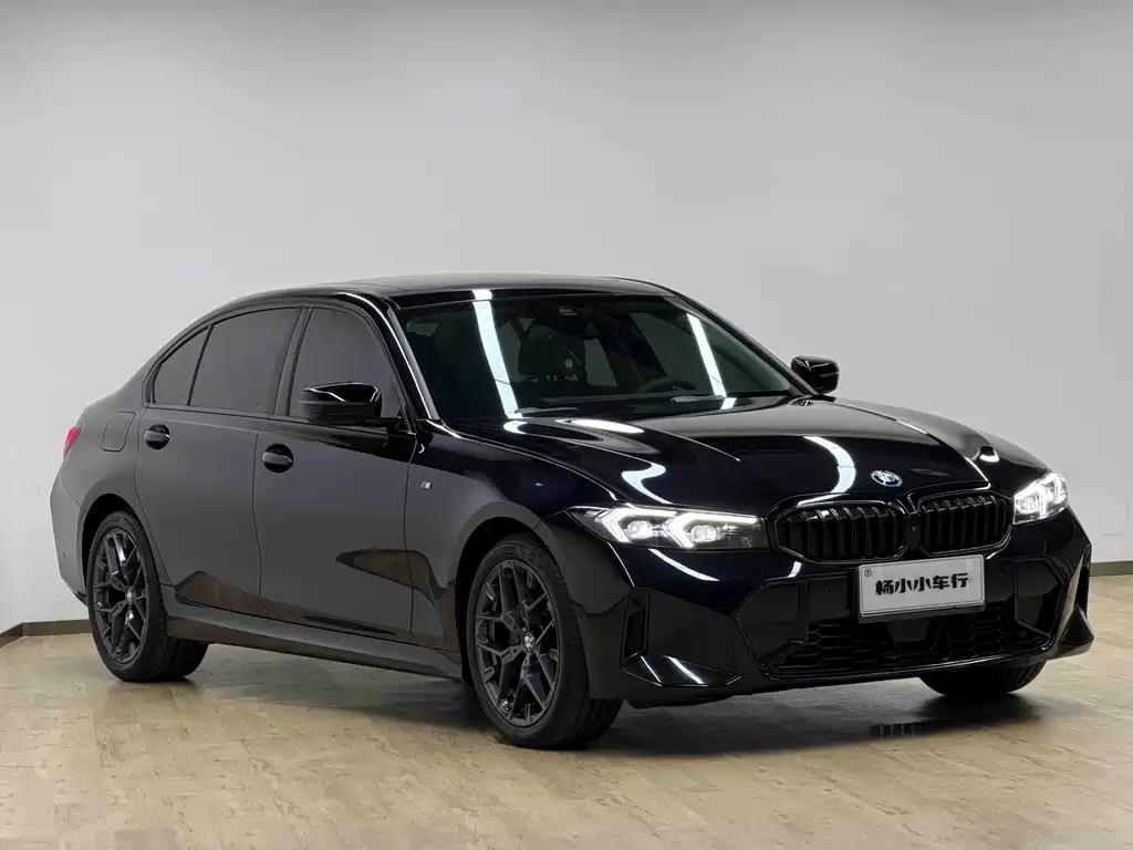 BMW 3 Series 2025