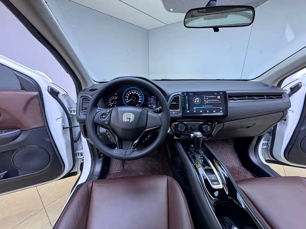 Honda Vezel 2022 — фото 20