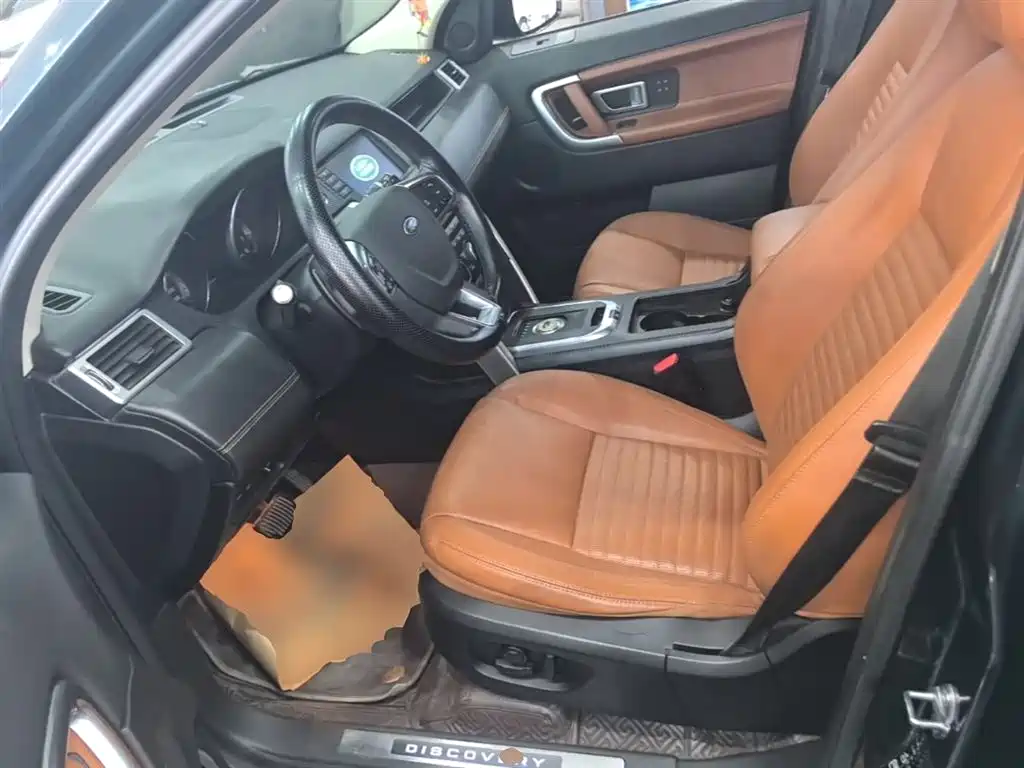 Land Rover Discovery Sport 2016 — фото 15