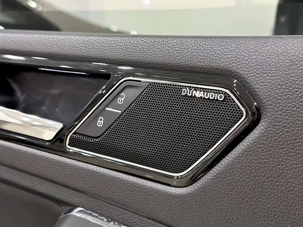 Volkswagen Tiguan L 2019 — фото 16