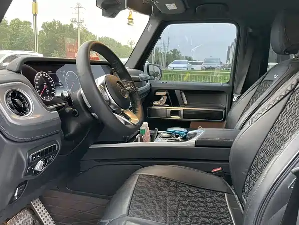 Mercedes-Benz G-Class 2023