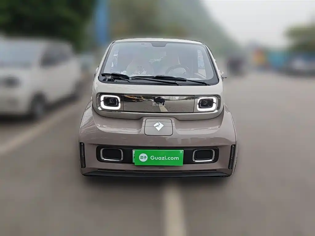 Baojun KiWi EV 2023 — фото 24