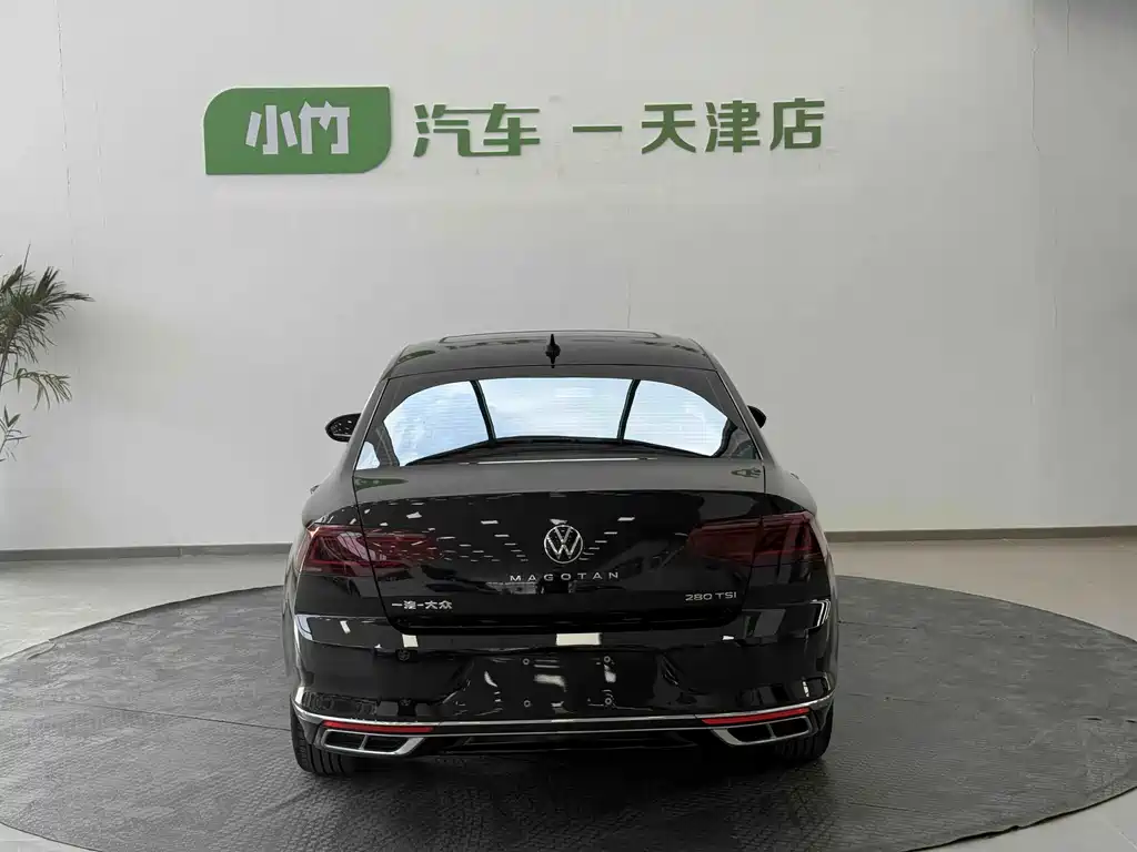 Volkswagen Magotan 2024