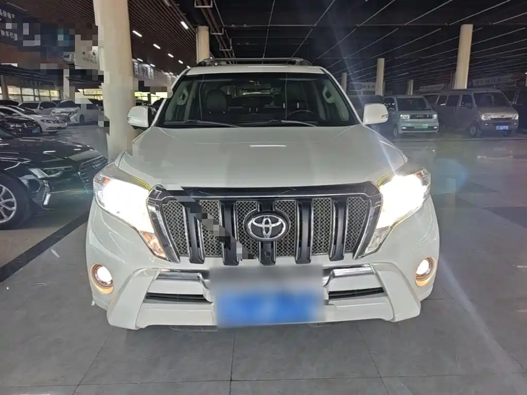 Toyota Prado 2017 — фото 3