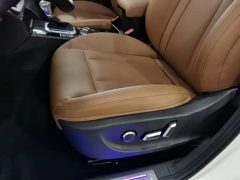 Haval H6 Coupe 2016 — фото 20
