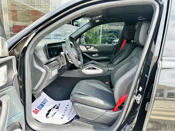 Mercedes-Benz GLS AMG 2025