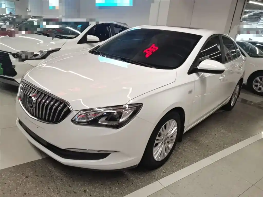 Buick Excelle 2016 — фото 1
