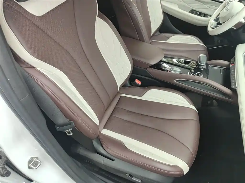 Geely Xingyue L 2023 — фото 25