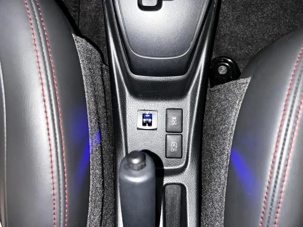 Toyota Yaris L 2022 — фото 17