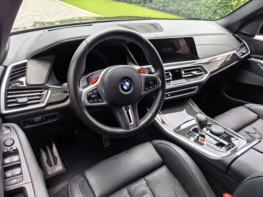 BMW X5 M 2023 — фото 45