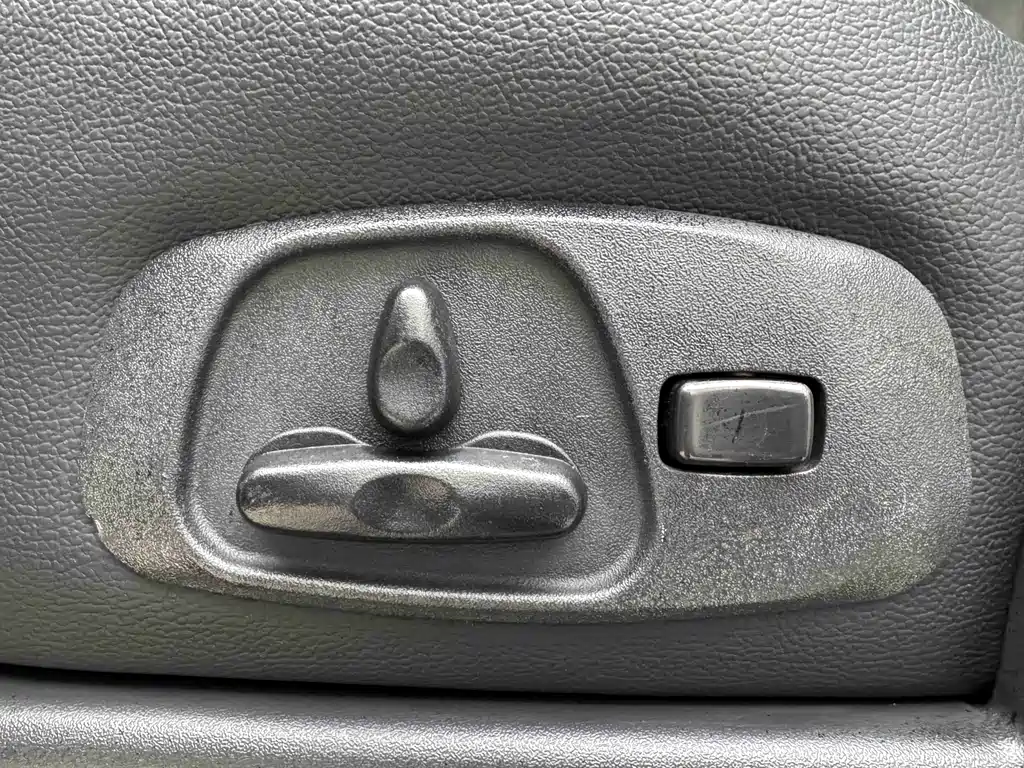 Mitsubishi Pajero 2018 — фото 15